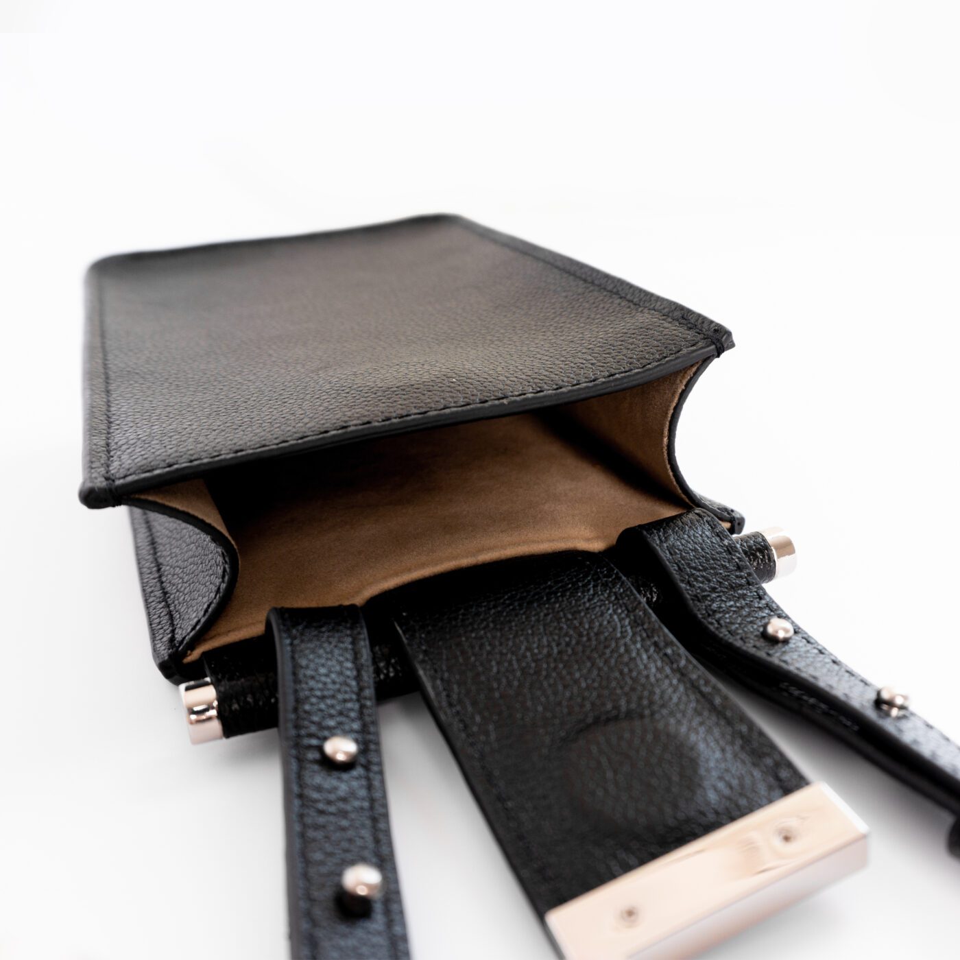 Marroque Bag - Joe  Corsa Black leather cross body bag - Image 7