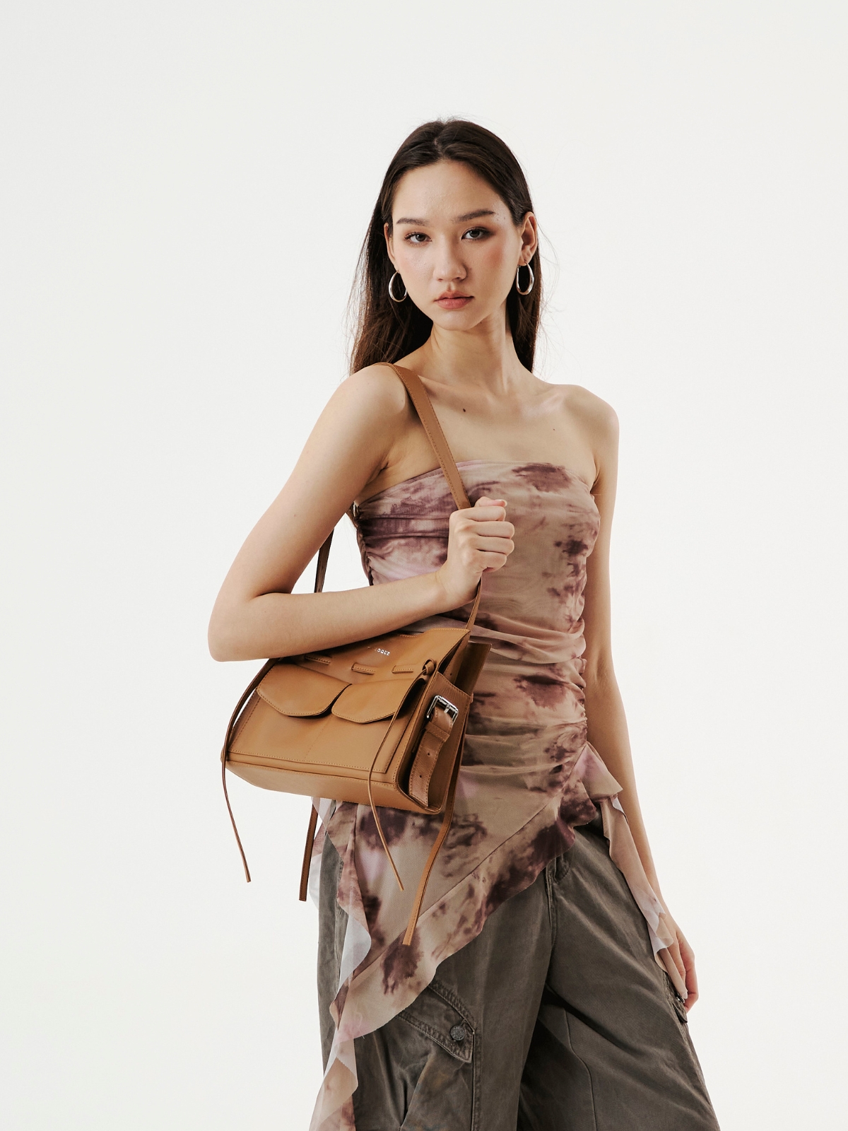 Marroque Judy leather crossbody bag in brown