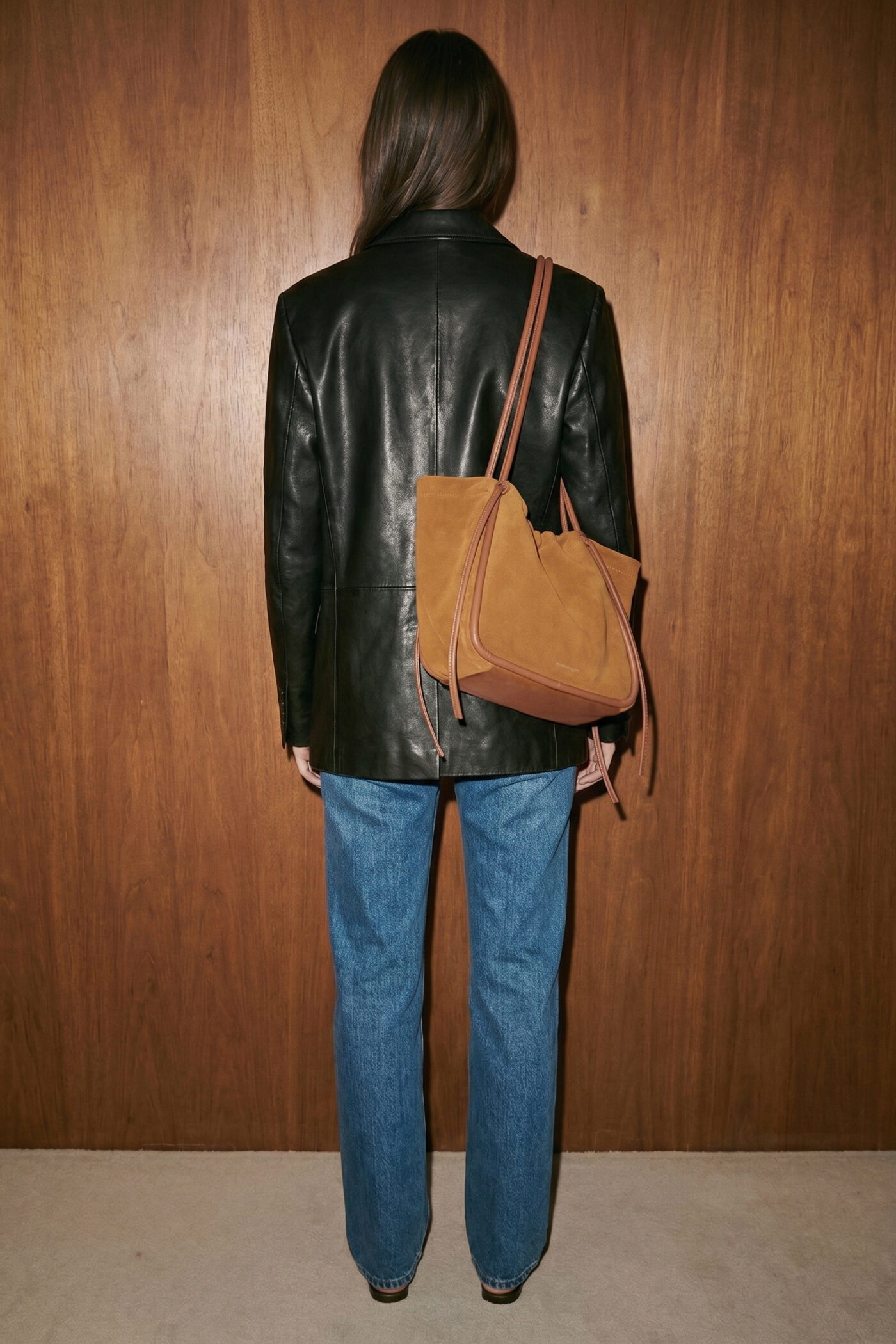 Marroque-papillon-leatherbag-model
