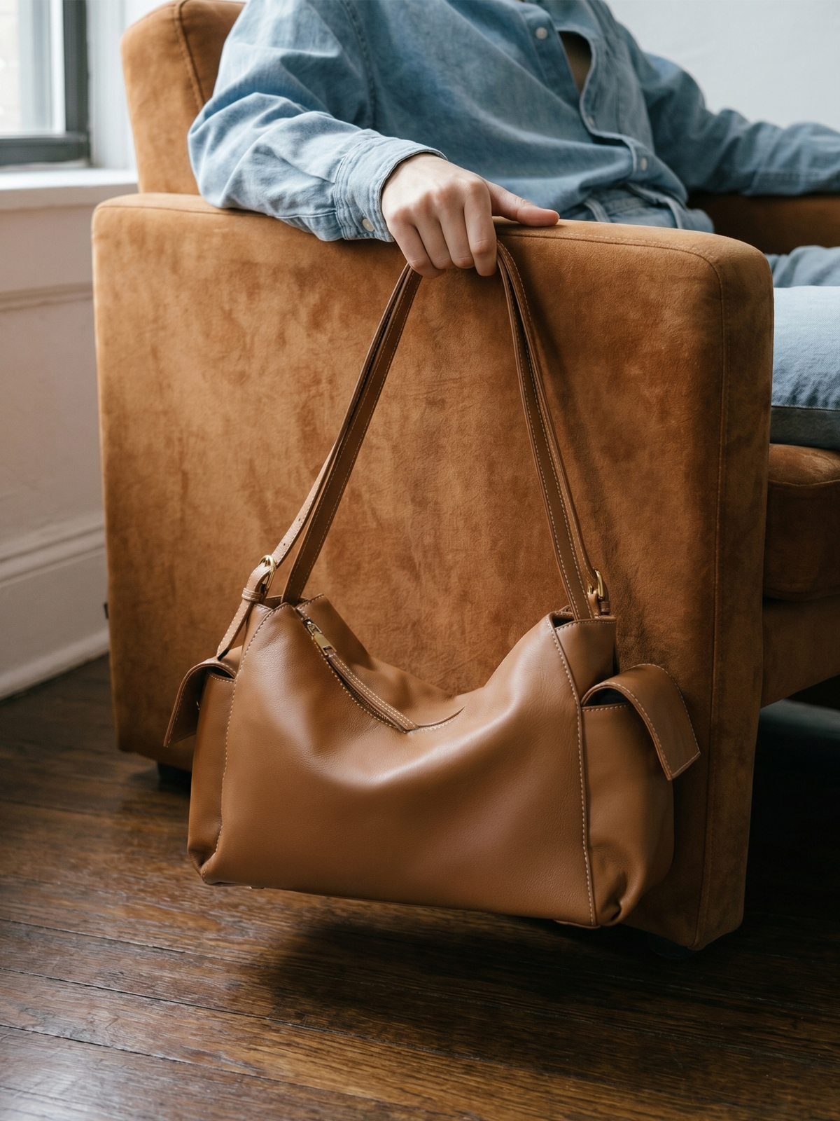 Marroque-Indiana-doublesidepocket-Caramel-model