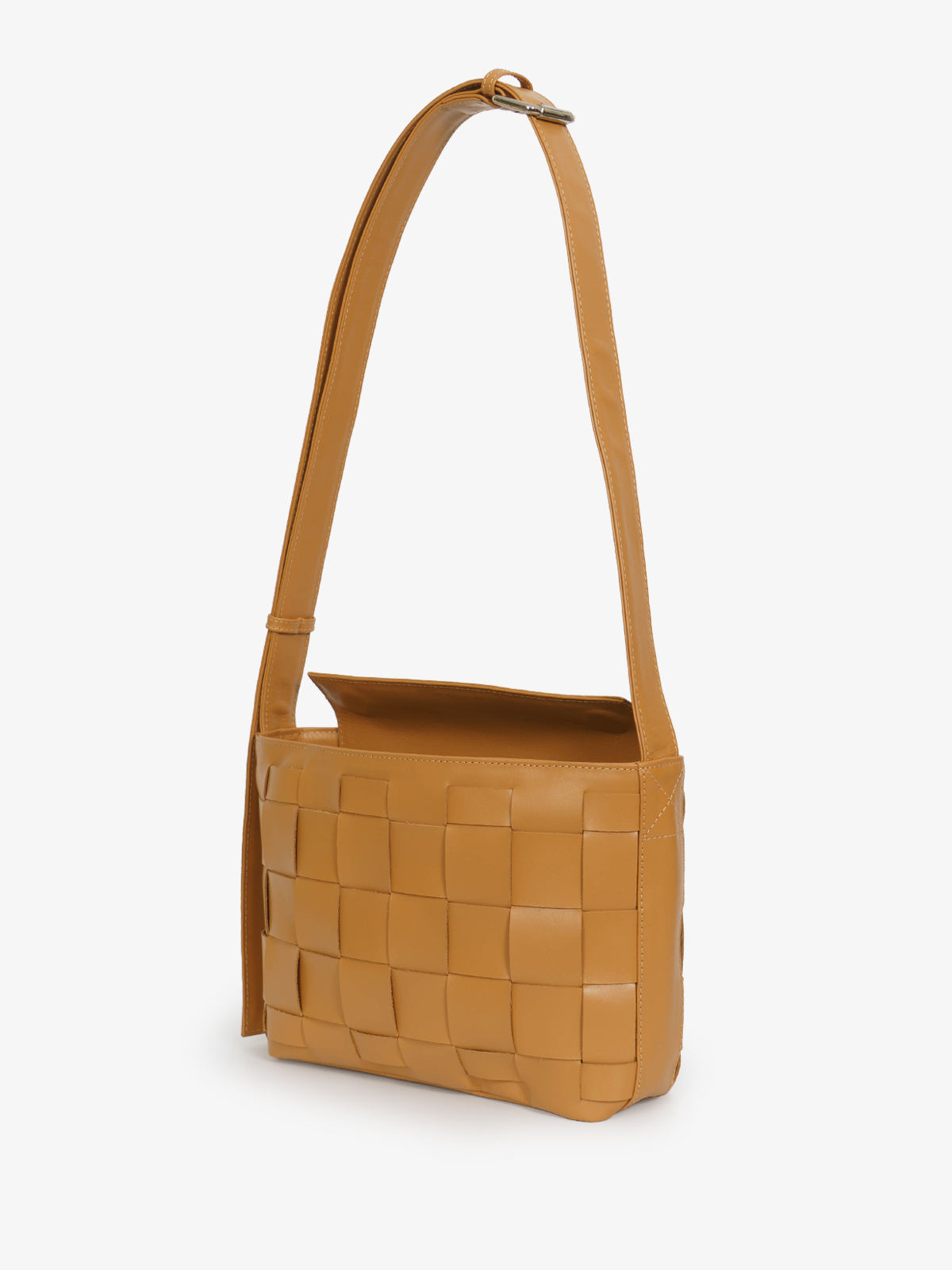 marroque-milo-woven-leather-crossbodybag-Tan