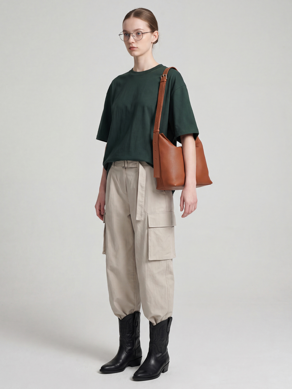 Marroque Puffy Mag-Zip Hobo Leather Bag in Berrywood.