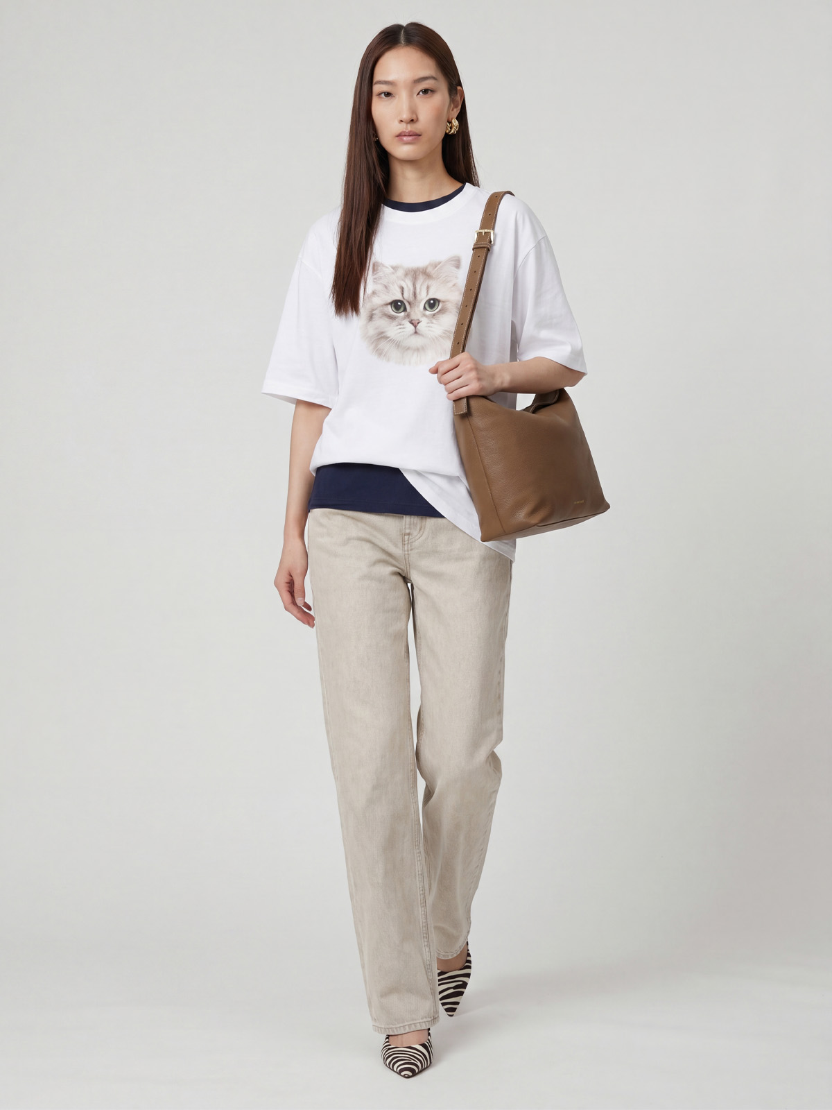 Marroque Puffy Mag-Zip Hobo Leather Bag in Coffee