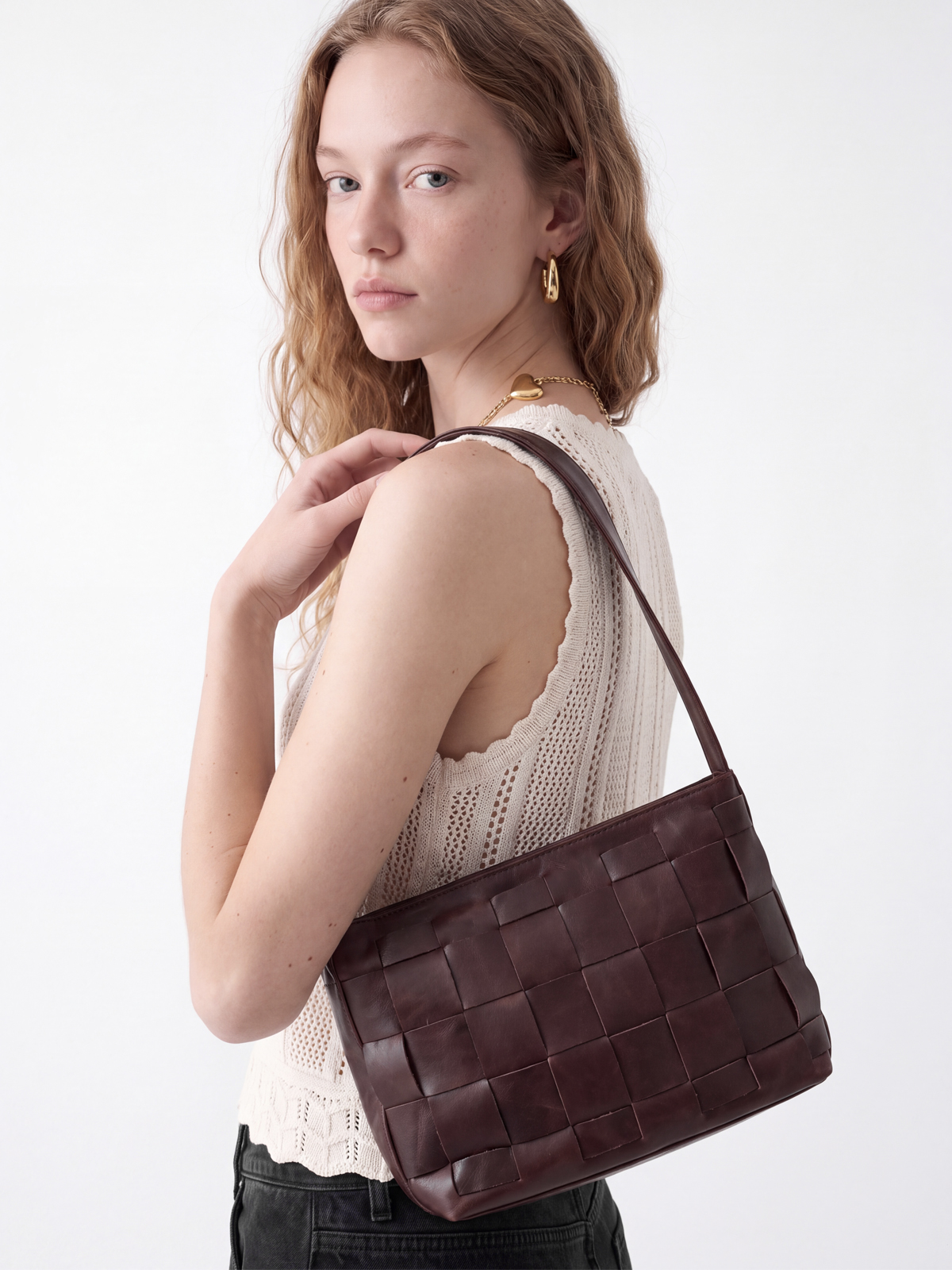 milo-woven-leather shoulderbag-product-antiqueredbrown